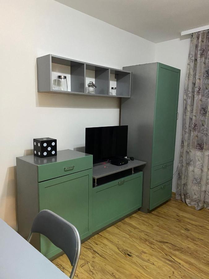 Appartement Lilyy à Leskovac  Extérieur photo