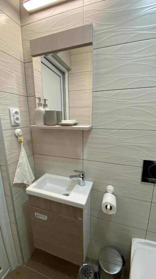 Appartement Lilyy à Leskovac  Extérieur photo