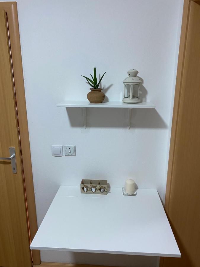 Appartement Lilyy à Leskovac  Extérieur photo