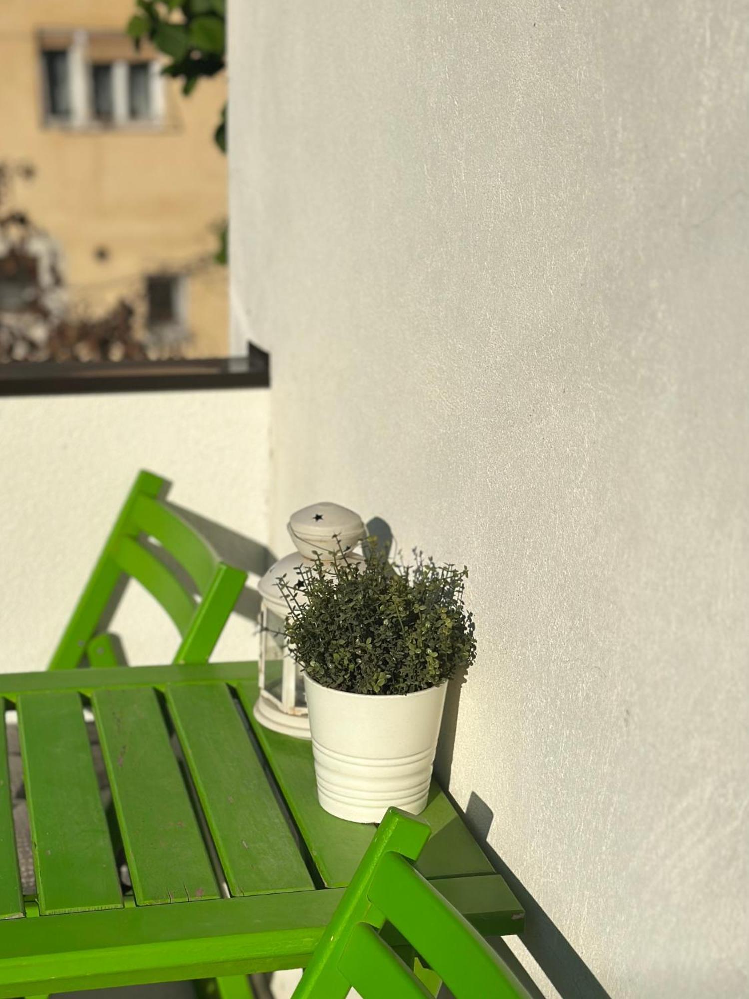 Appartement Lilyy à Leskovac  Extérieur photo