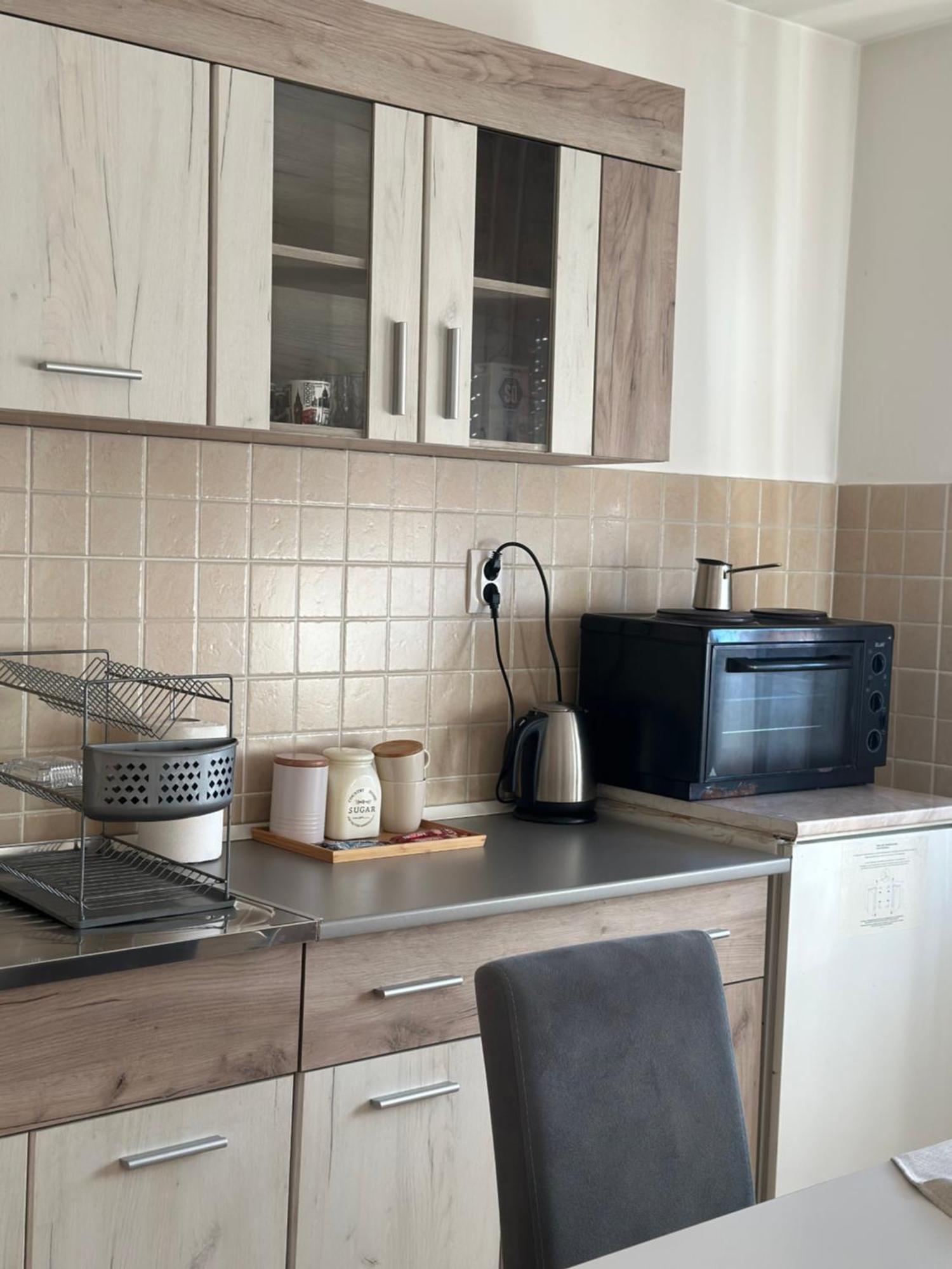 Appartement Lilyy à Leskovac  Extérieur photo