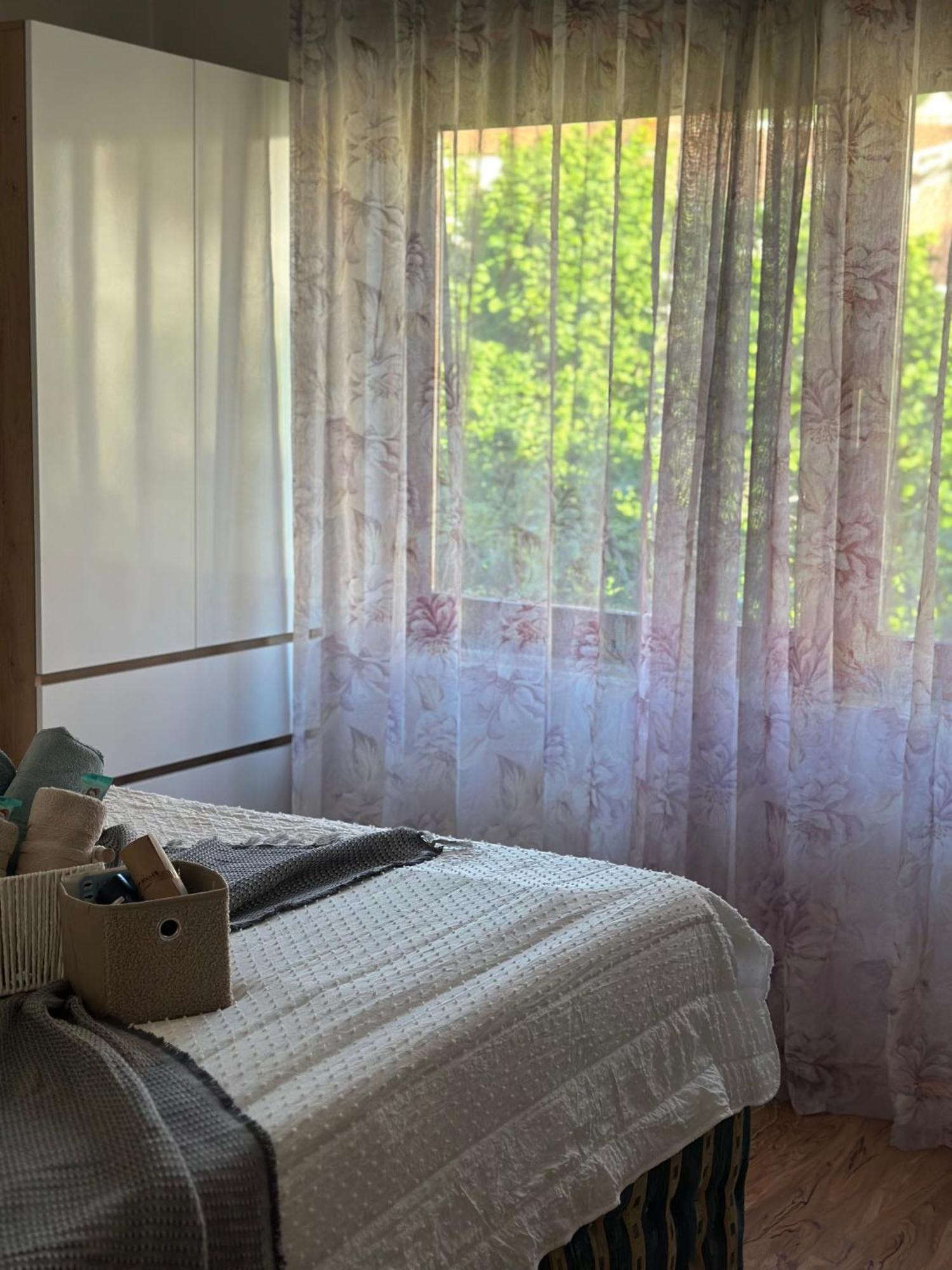 Appartement Lilyy à Leskovac  Extérieur photo